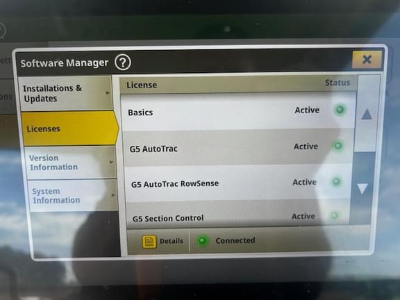 Image of John Deere 8R 310 equipment image 4