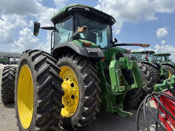 Image of John Deere 8R 310 equipment image 3