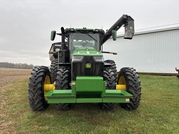 Image of John Deere 8R 310 equipment image 3
