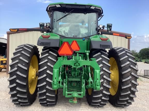 Image of John Deere 8R 310 equipment image 3
