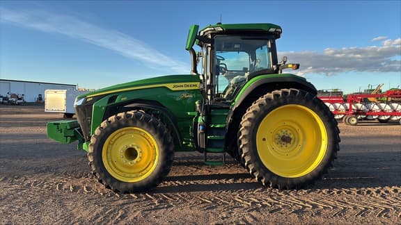 Image of John Deere 8R 310 equipment image 1