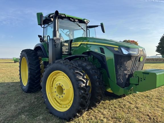 2024 John Deere 8R 310 Equipment Image0