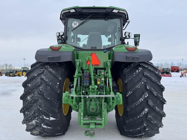 Image of John Deere 8R 310 equipment image 3
