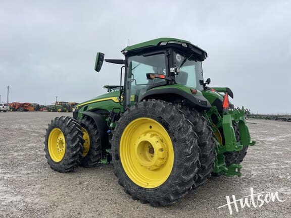 Image of John Deere 8R 340 equipment image 4