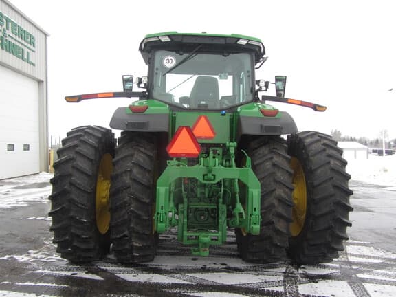 Image of John Deere 8R 340 equipment image 3
