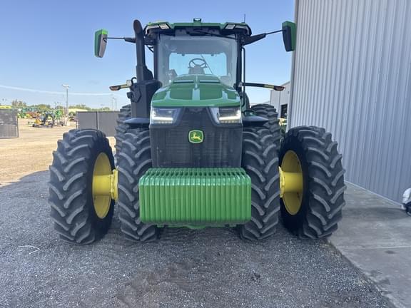 Image of John Deere 8R 340 equipment image 4