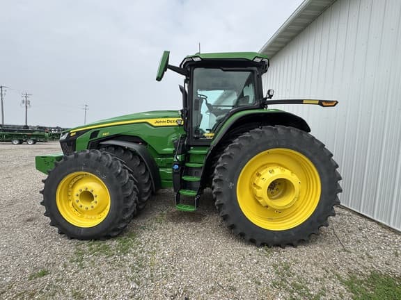 Image of John Deere 8R 340 equipment image 2