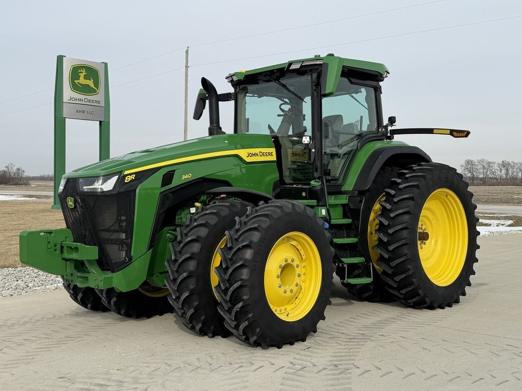 2024 John Deere 8R 340 Equipment Image0