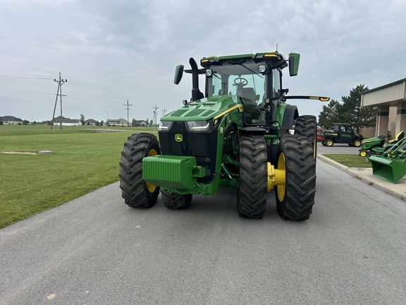 Image of John Deere 8R 340 equipment image 1