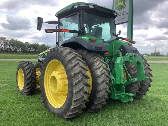 Image of John Deere 8R 340 equipment image 3