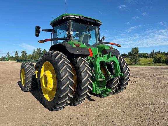 Image of John Deere 8R 340 equipment image 2