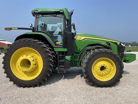 Image of John Deere 8R 340 equipment image 2