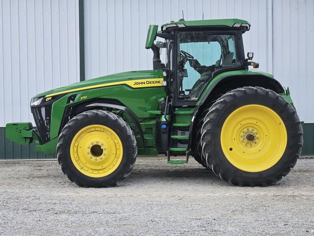 Image of John Deere 8R 370 equipment image 1
