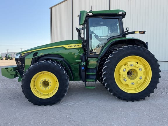 2024 John Deere 8R 370 Equipment Image0