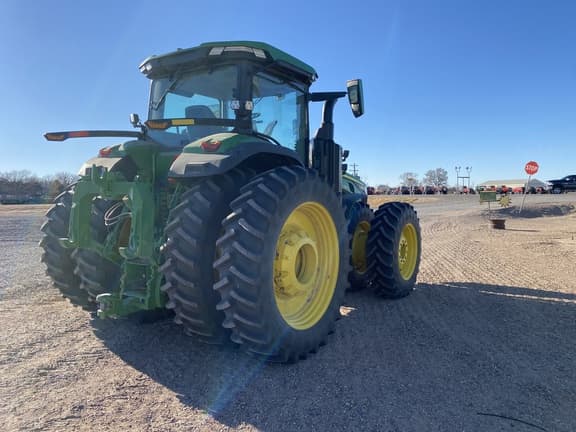 Image of John Deere 8R 370 equipment image 3