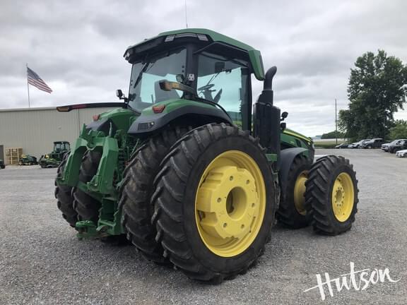 Image of John Deere 8R 370 equipment image 4