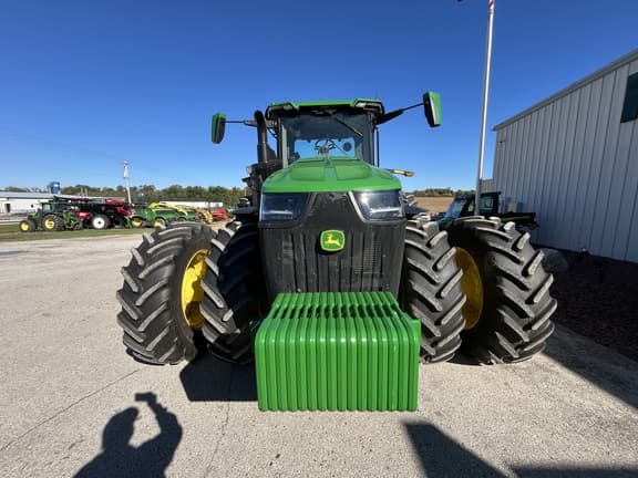 Image of John Deere 8R 370 equipment image 1