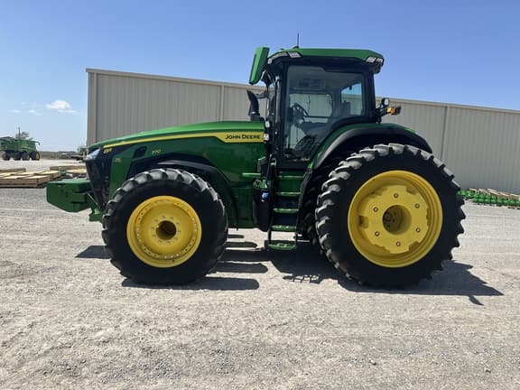 Image of John Deere 8R 370 equipment image 1