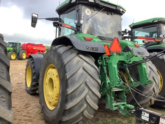 Image of John Deere 8R 370 equipment image 3