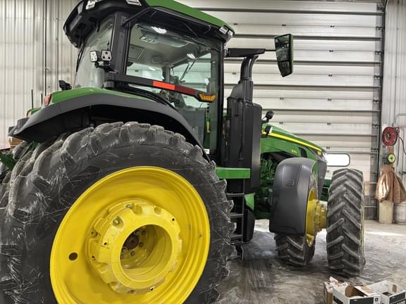 Image of John Deere 8R 370 equipment image 1