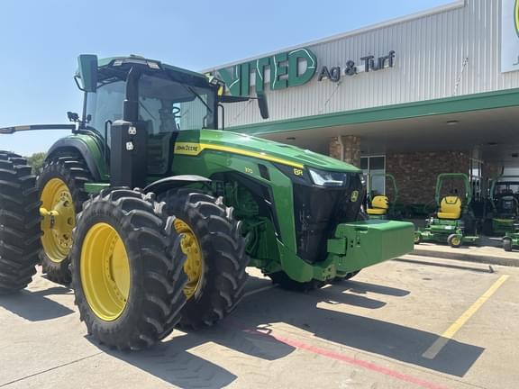 Image of John Deere 8R 370 equipment image 4