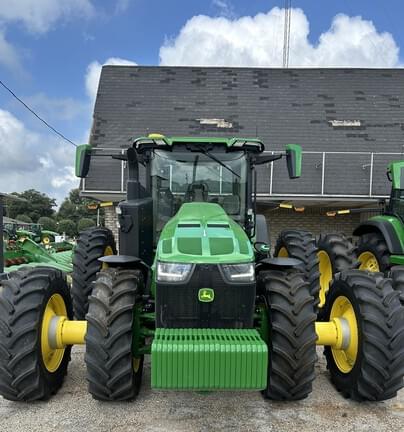Image of John Deere 8R 370 equipment image 1