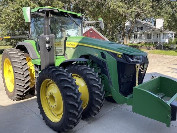 Image of John Deere 8R 370 equipment image 2
