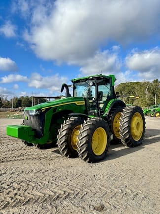 2024 John Deere 8R 370 Equipment Image0