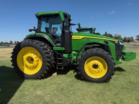 2024 John Deere 8R 370 Equipment Image0