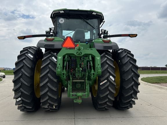Image of John Deere 8R 370 equipment image 3
