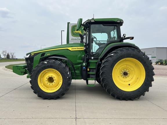 Image of John Deere 8R 370 equipment image 1