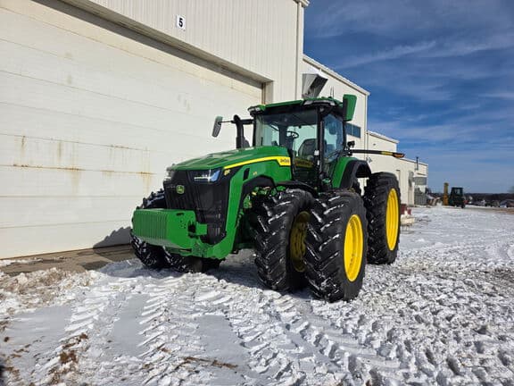 Image of John Deere 8R 370 equipment image 1
