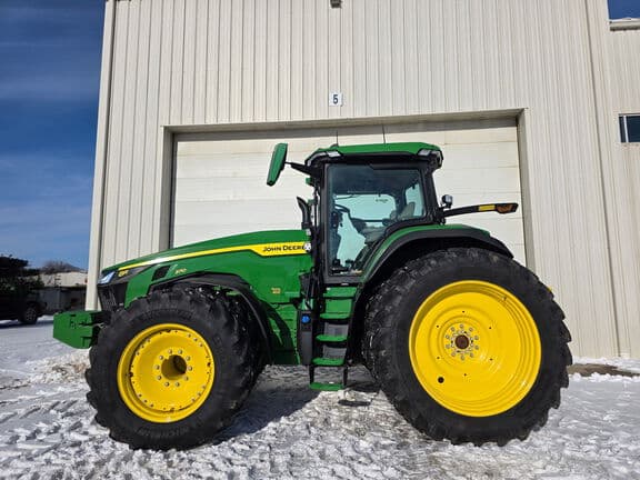 Image of John Deere 8R 370 equipment image 3