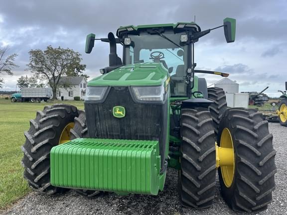 Image of John Deere 8R 370 Primary image