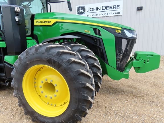 Image of John Deere 8R 370 equipment image 3