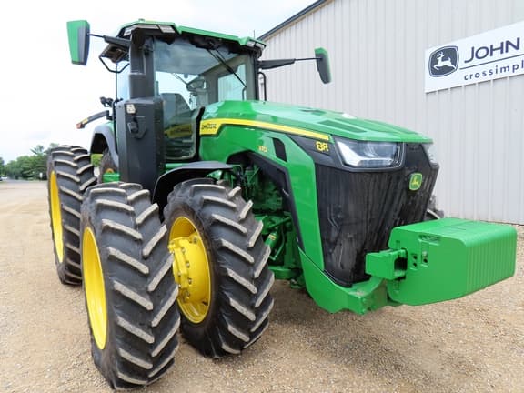 Image of John Deere 8R 370 equipment image 4