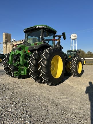Image of John Deere 8R 370 equipment image 4