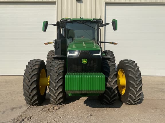 Image of John Deere 8R 370 equipment image 2