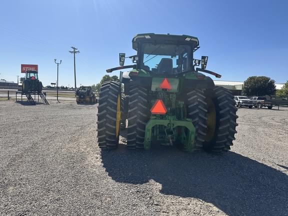 Image of John Deere 8R 370 equipment image 3