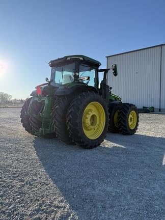 Image of John Deere 8R 370 equipment image 4