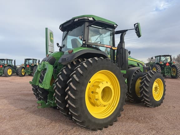 Image of John Deere 8R 370 equipment image 2