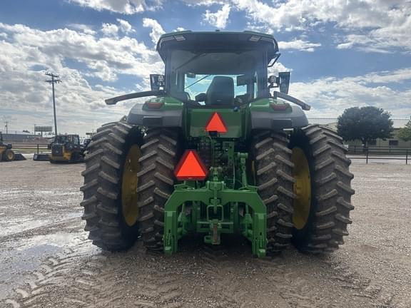 Image of John Deere 8R 370 equipment image 3
