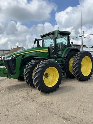 Image of John Deere 8R 370 equipment image 2