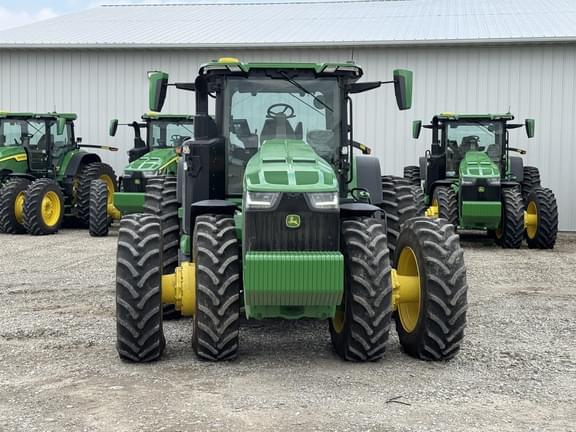 Image of John Deere 8R 370 equipment image 3