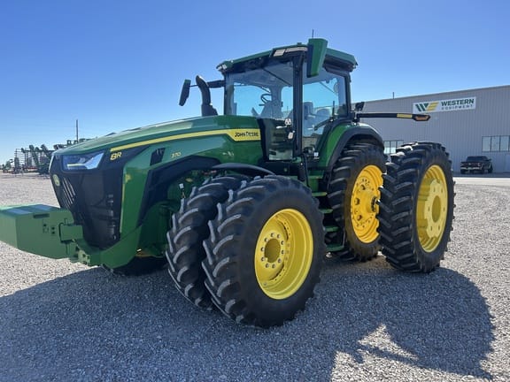 2024 John Deere 8R 370 Equipment Image0