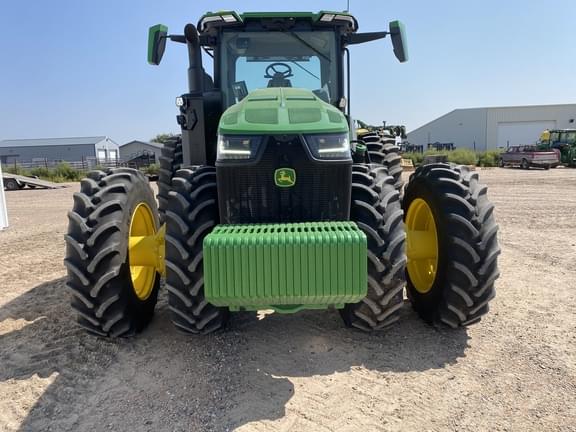 Image of John Deere 8R 370 equipment image 2
