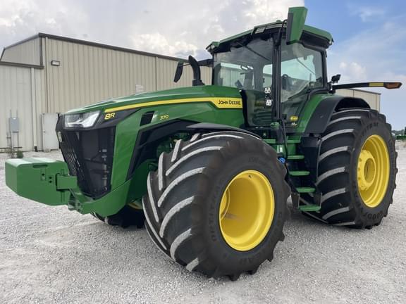 Image of John Deere 8R 370 equipment image 1