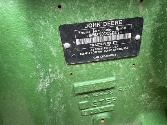 Image of John Deere 8R 370 equipment image 1