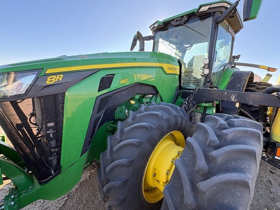 2024 John Deere 8R 410 Equipment Image0