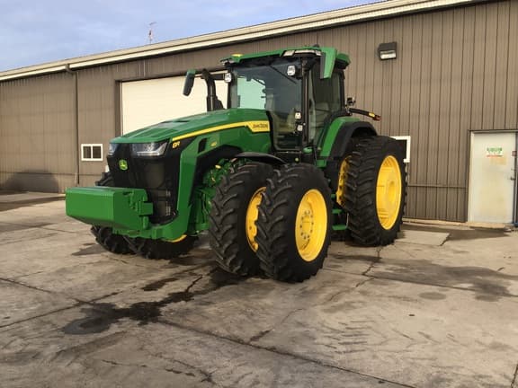 Image of John Deere 8R 410 equipment image 1